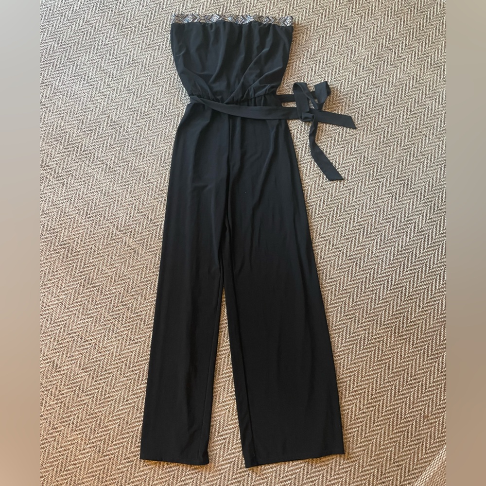 White House Black Market size 6 Black Strapless Belted Jumpsuit